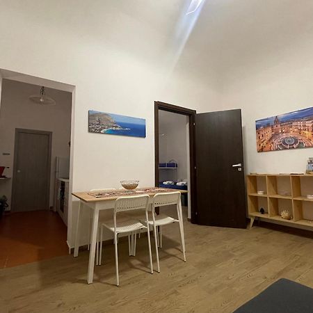 Le Colonne Del Massimo - Apartment In Front Of Massimo Theatre Palermo Luaran gambar